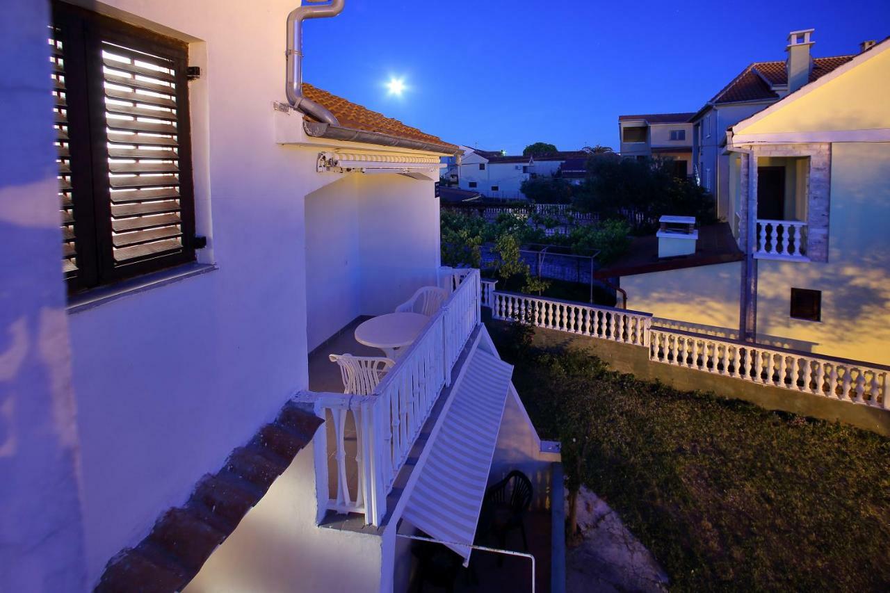 Apartment Vala