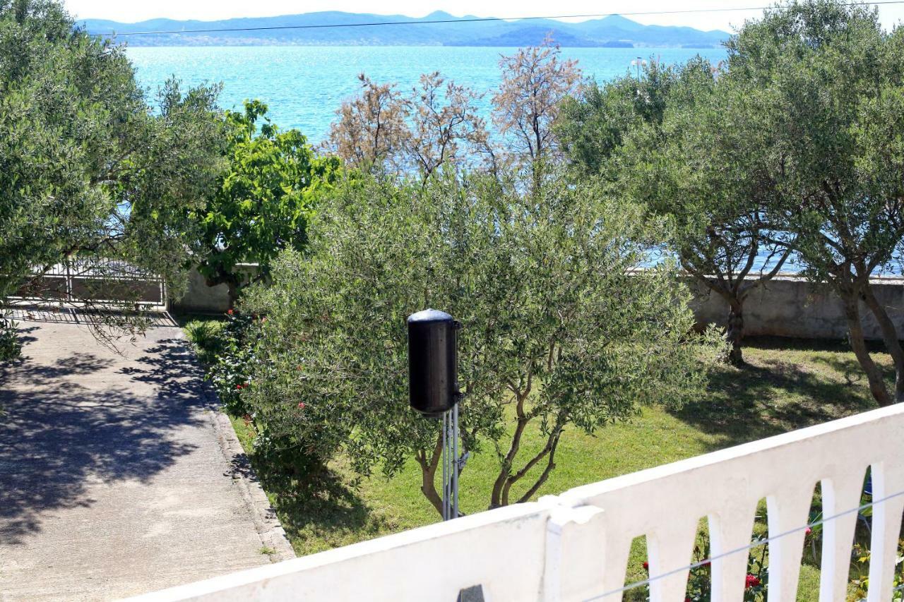 Apartment Vala *