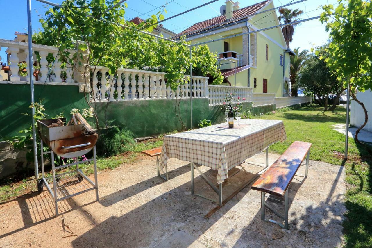 Apartment Vala