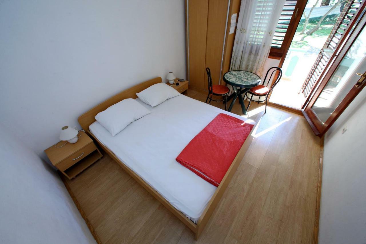 Apartment Vala