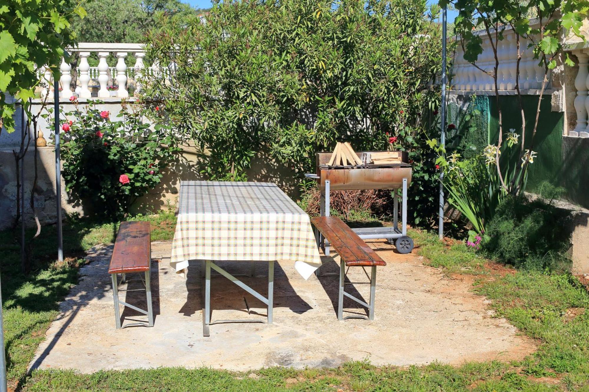 Apartament Vala *