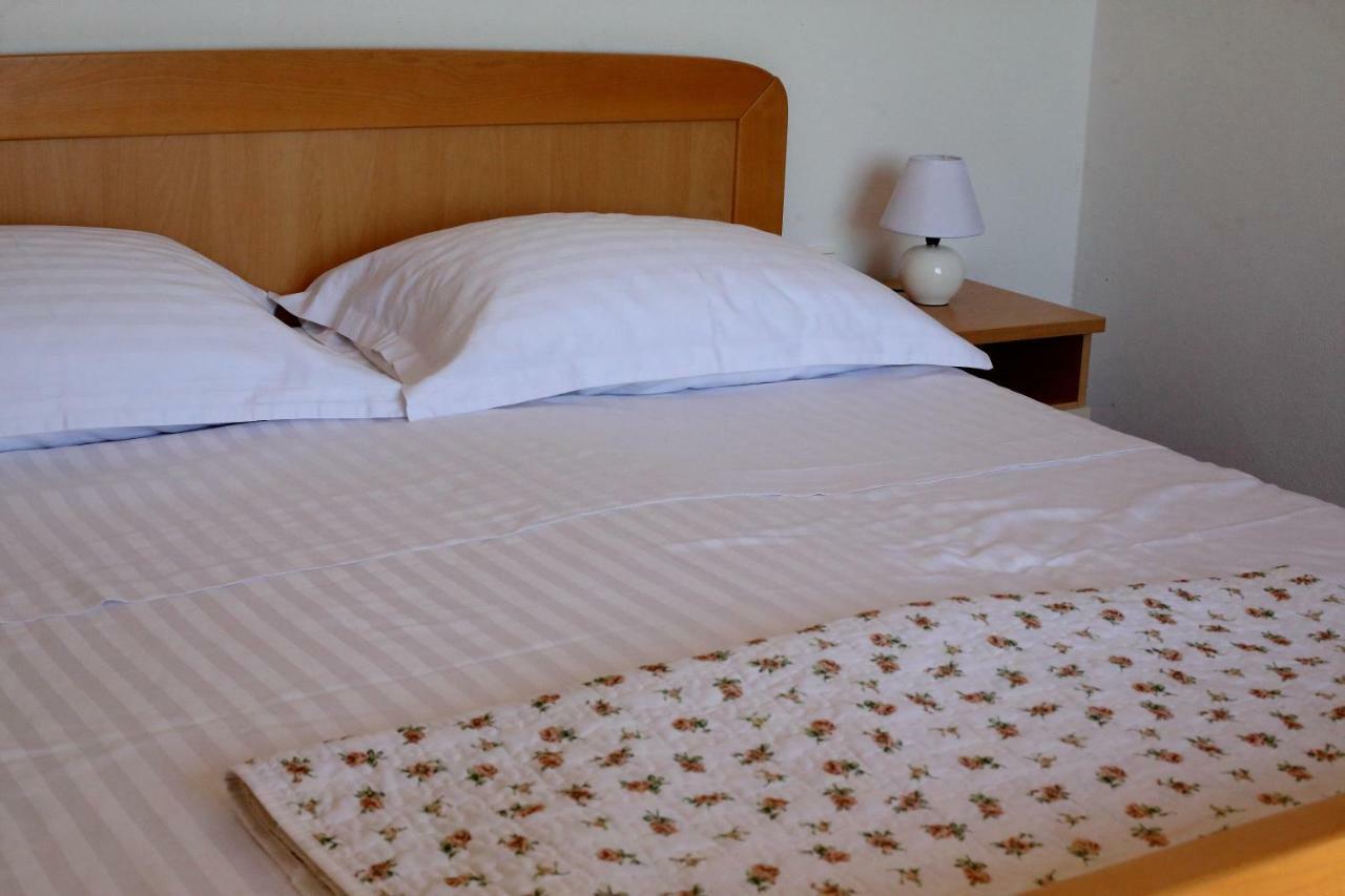 Apartament Vala *