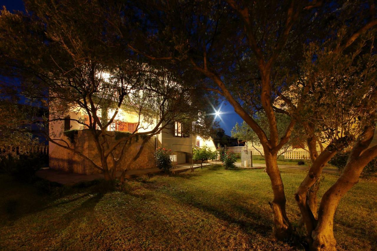 Apartament Vala